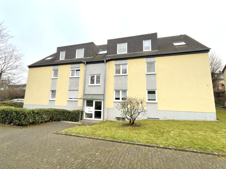 Siegburg Stadtrand: Perfekt geschnittene 3-Zimmer-Wohnung-frisch renoviert!