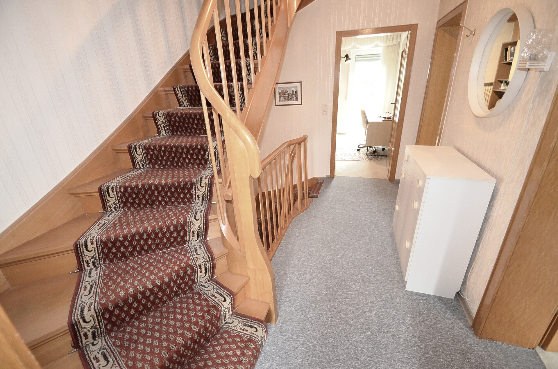 Diele OG hoch ins Dachgeschoss