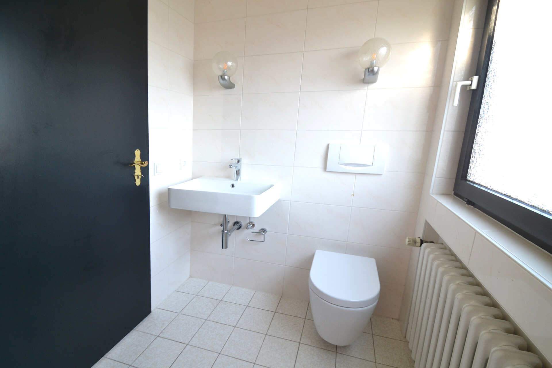 Teilansicht Gäste-WC mit Dusche