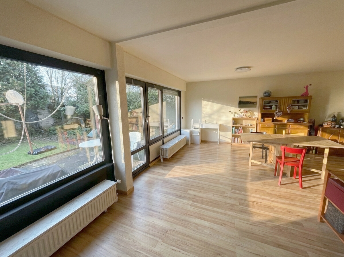 Teilansicht Wohnzimmer