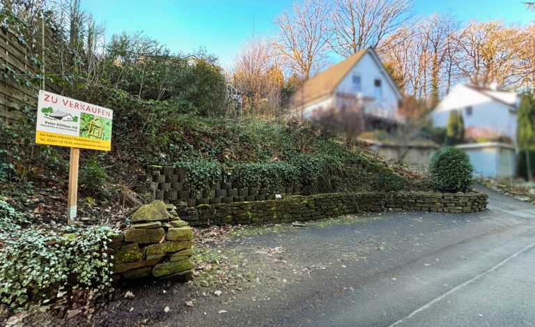 *Königswinter-Ittenbach: Baugrundstück in begehrter Lage wartet auf Ihr Traumhaus! *