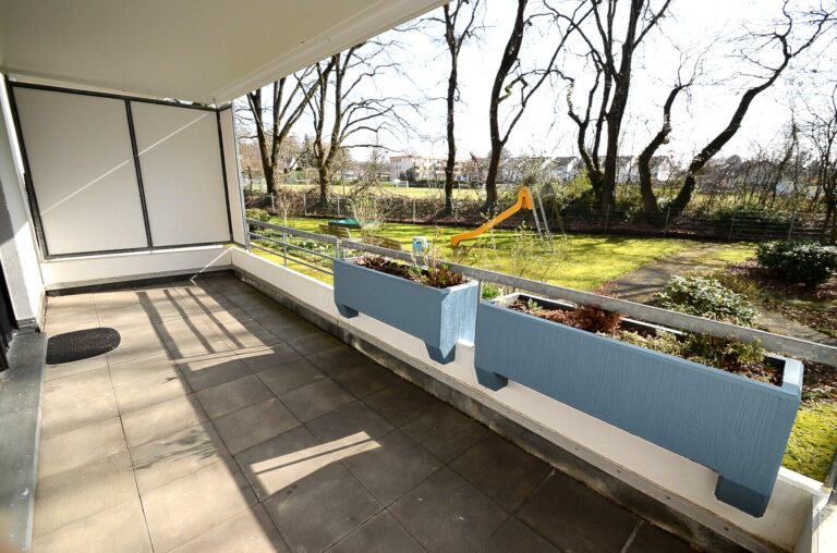 Hangelar: Helle 4-Zimmerwohnung in ruhiger Lage