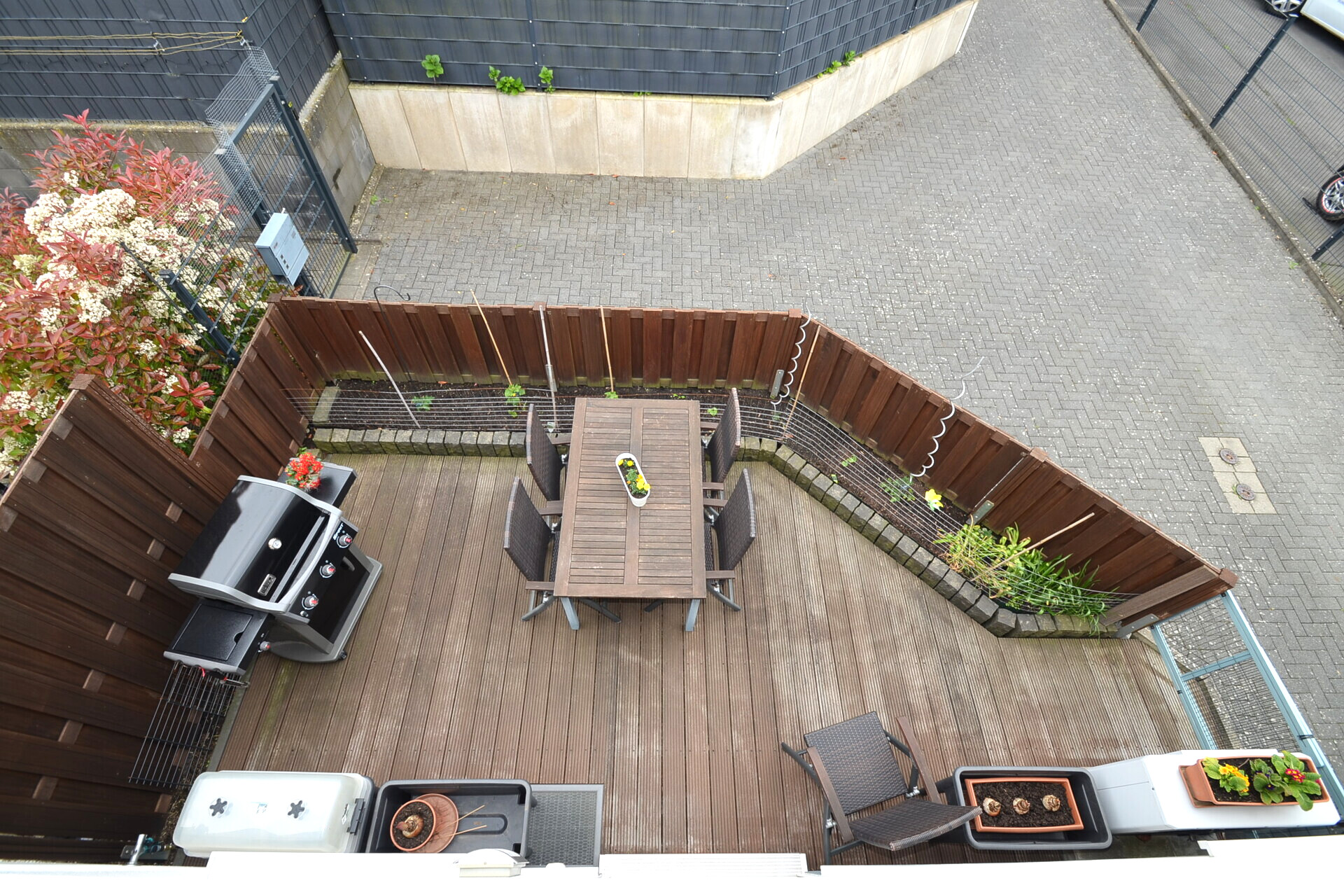 Terrasse vor der Küche