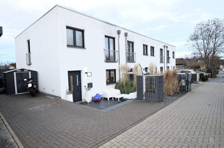 ***Energieeffizient, neu und modern***