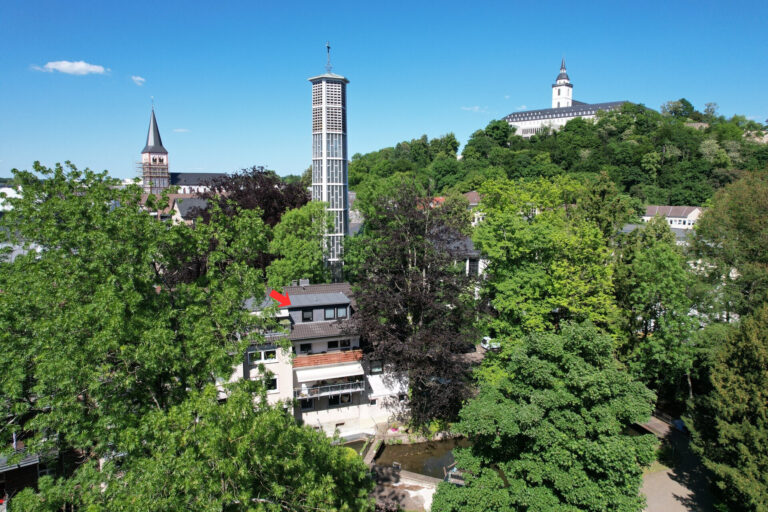 Siegburg-City: Vermietete Dachgeschosswohnung – Toplage am Mühlengraben