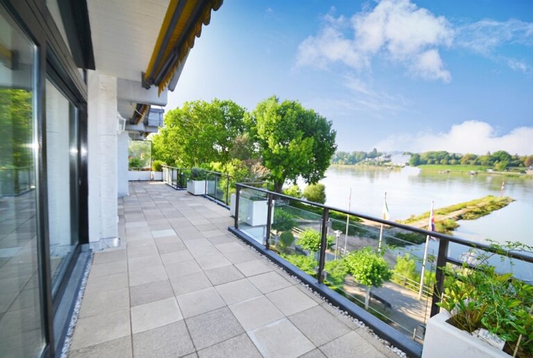 *Königswinter: Komfort & Ruhe mit Rheinpanorama! 
Geschaffen für Menschen, die das Besondere suchen*