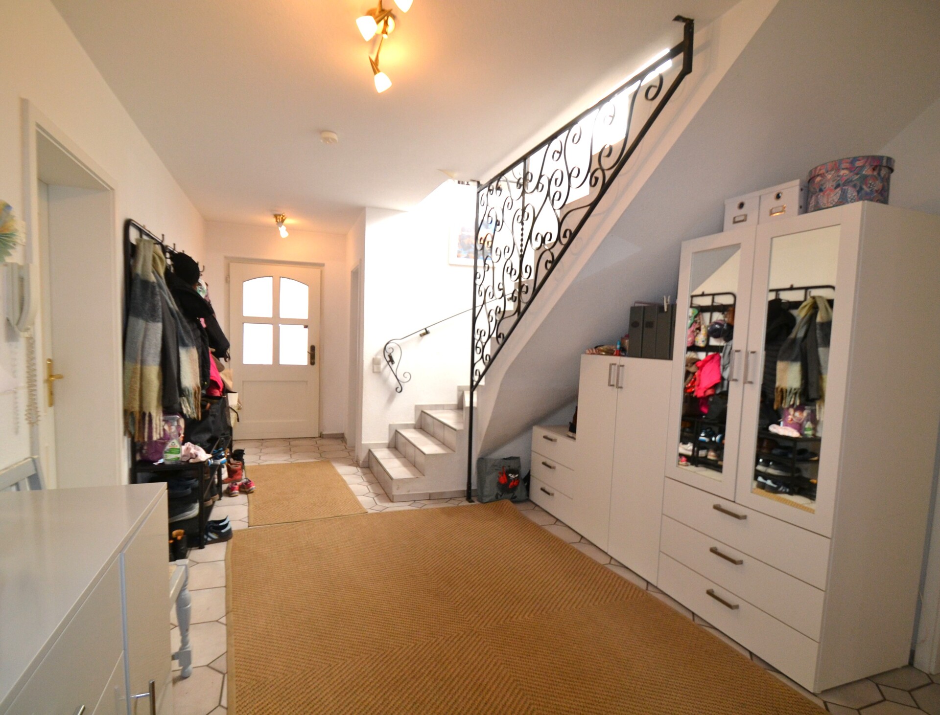 Teilansicht Eingangsbereich