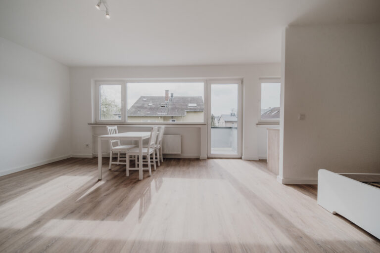 Bonn-Beuel: Modernes Appartement – Mit Einbauküche in bester zentraler Lage