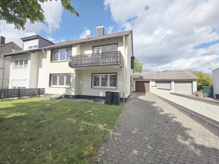 Troisdorf-West: Charmante 2-Zimmer-Wohnung mit Balkon