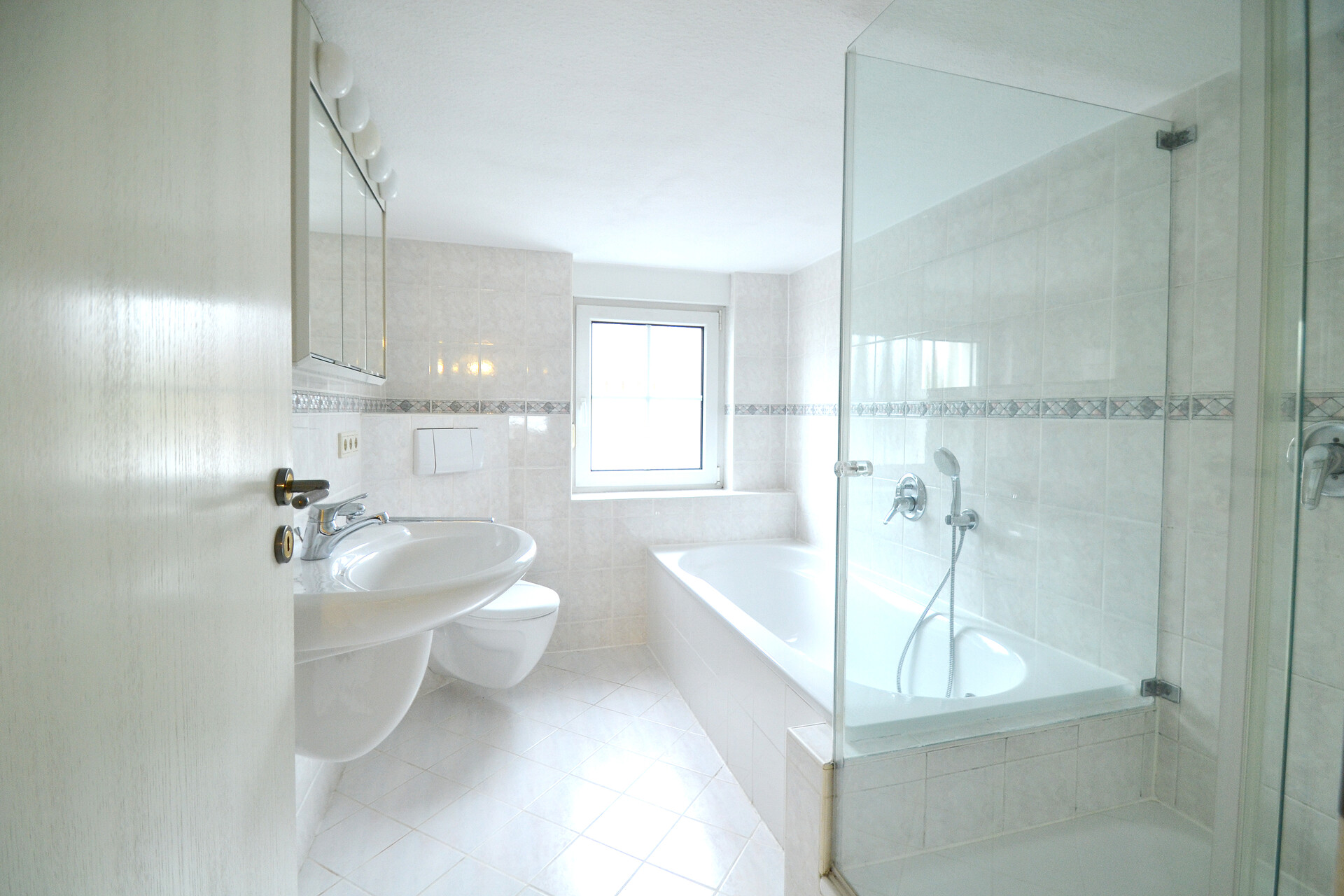 Teilansicht Badezimmer OG