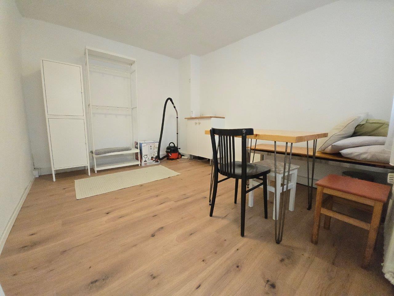 Büro 2 - Gewerbehalle EG