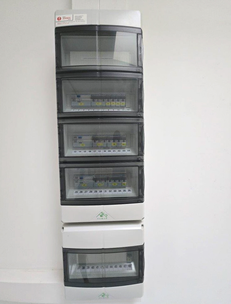 Stromverteiler Gewerbehalle EG