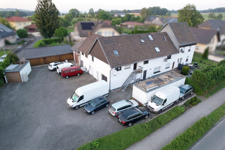 Buchholz: 6-Parteienhaus auf großem Grundstück – Interessante Kapitalanlage