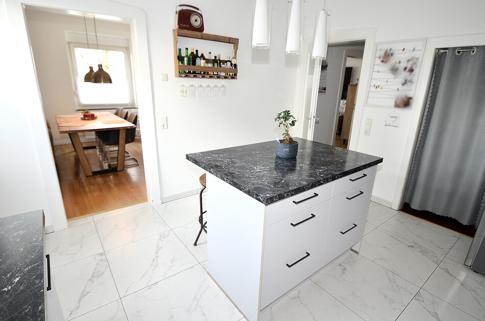 ...mit Zugang ins Esszimmer