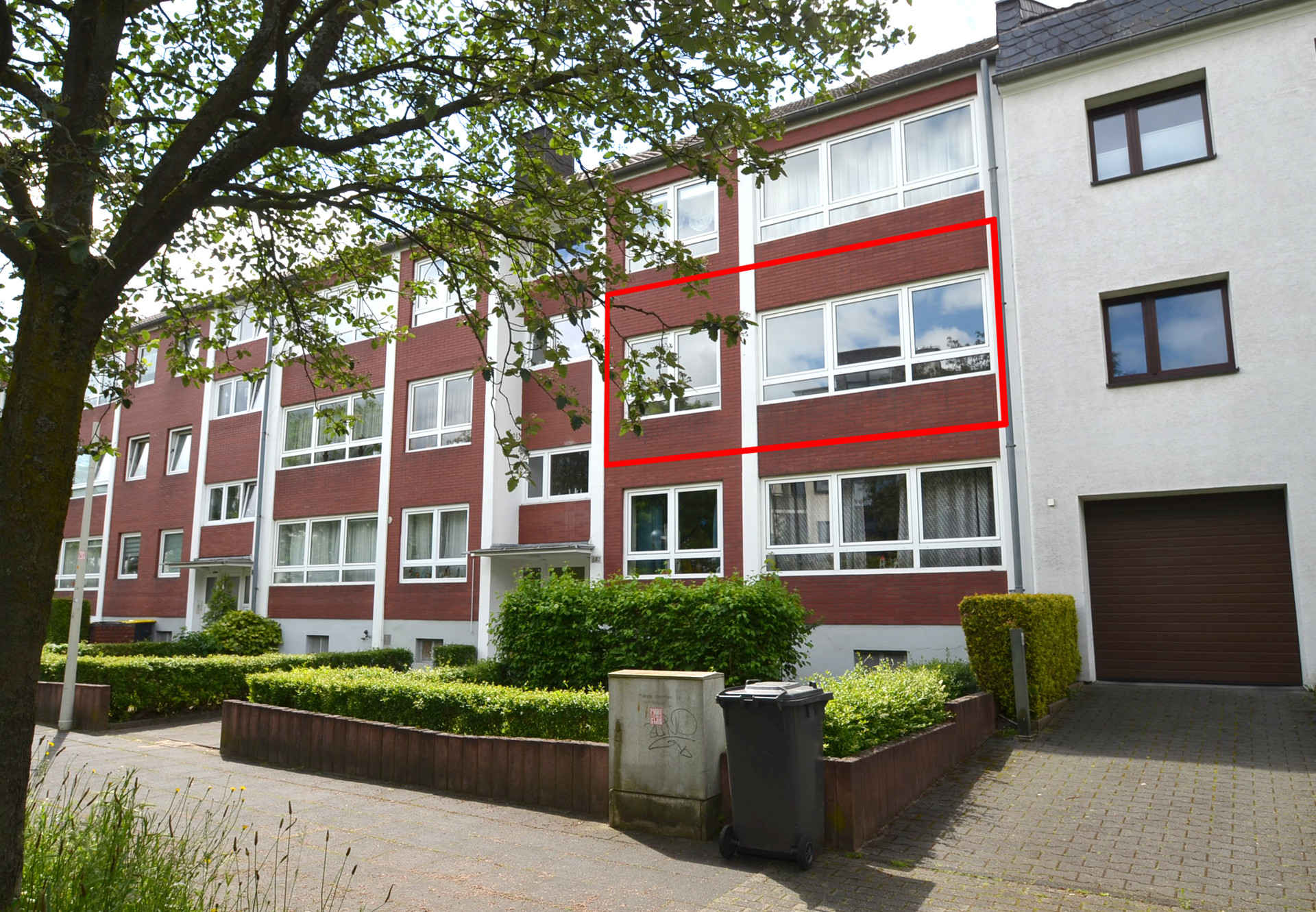 Vorderansicht-uh