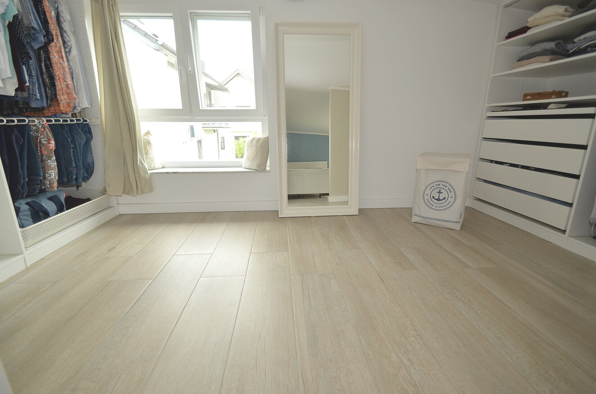 Zimmer 2 / Ankleide