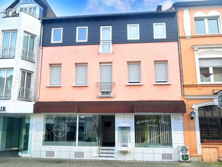 Troisdorf City: Wohn-/Geschäftshaus mittendrin-Kapitalanleger aufgepasst!