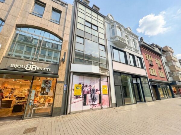 Bürohaus in 1A-Citylage: Ihr neuer Unternehmenssitz auf 2 Etagen