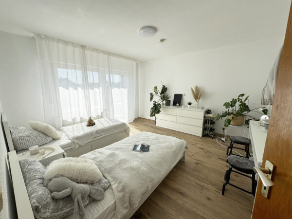 Sankt Augustin-Menden: Attraktive 3-Zimmer-Wohnung mit sonnigem Balkon