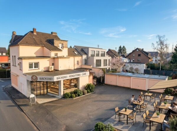 Sankt Augustin: Stand-Alone Bäckereistandort mit Stellplätzen – A3/A560 Anbindung