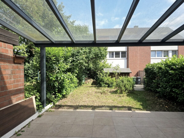 Sankt Augustin-Ort: HUMA, S 66, Kindergarten usw – fußläufig + ruhig
