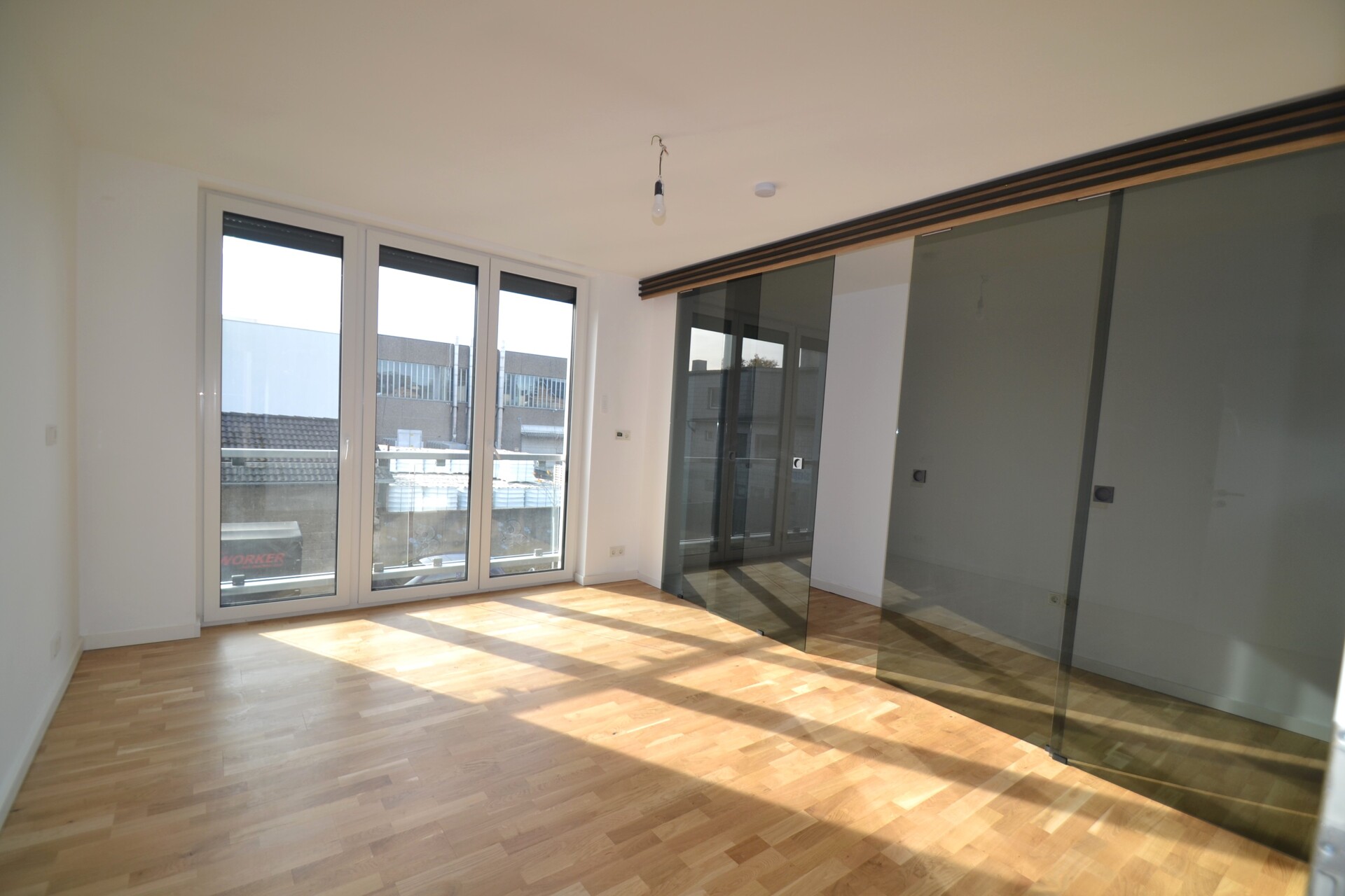 Schlafzimmer mit Ankleide 1. OG